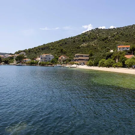 Holiday home House Ivana *
